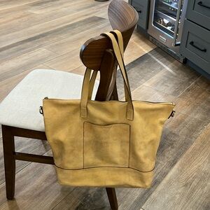 {Street Level}Tan Faux Suede purse with crossbody strap